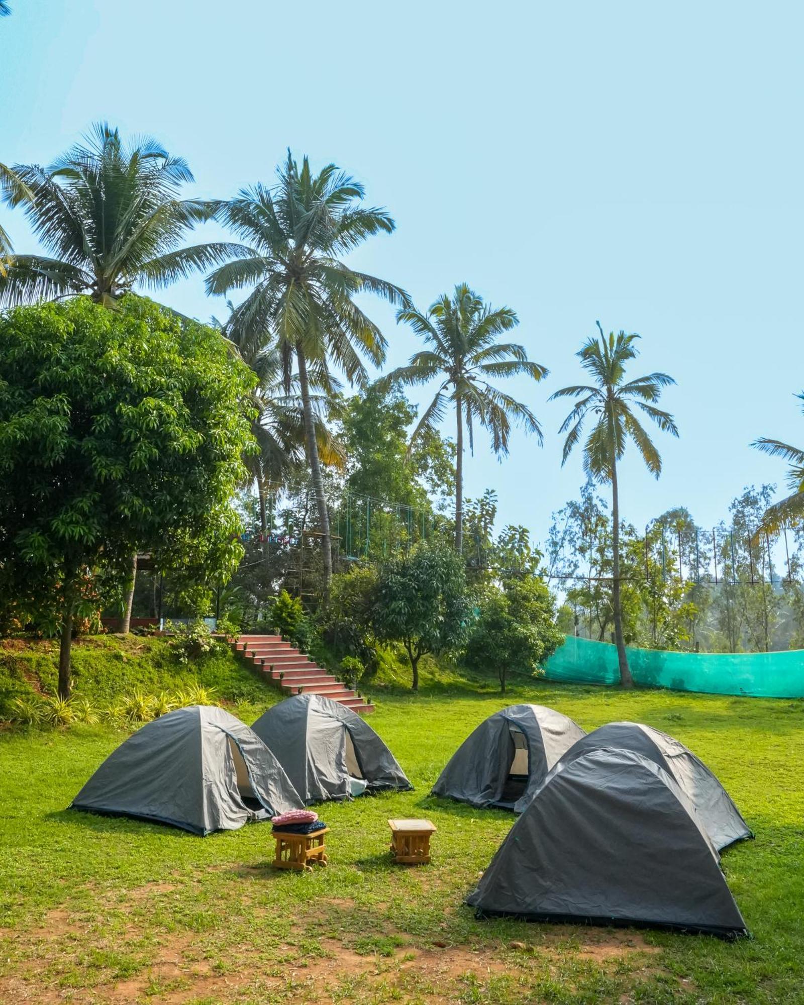 Bana The Wild Waters Hotel Muduvādi Екстериор снимка