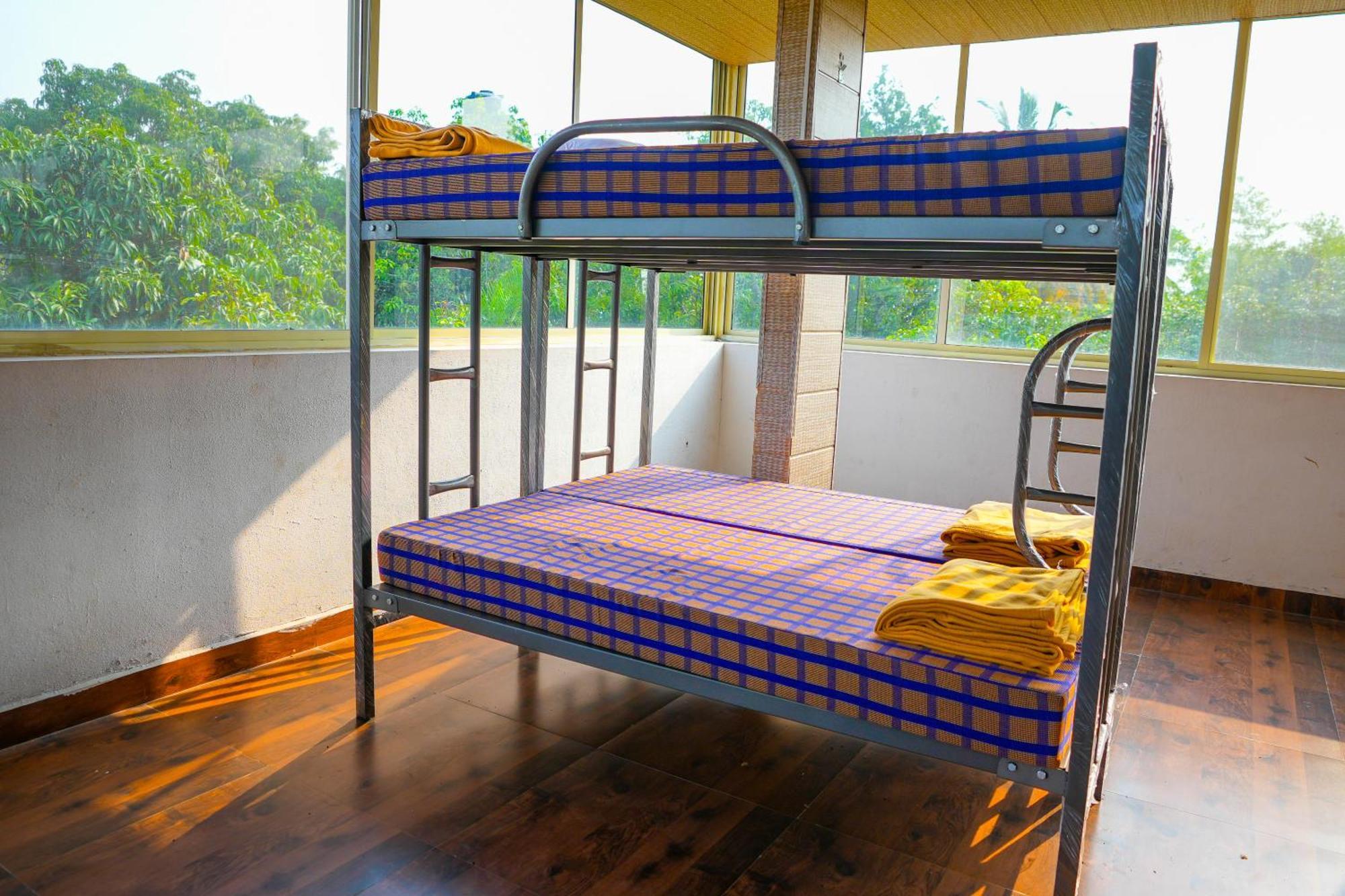 Bana The Wild Waters Hotel Muduvādi Екстериор снимка