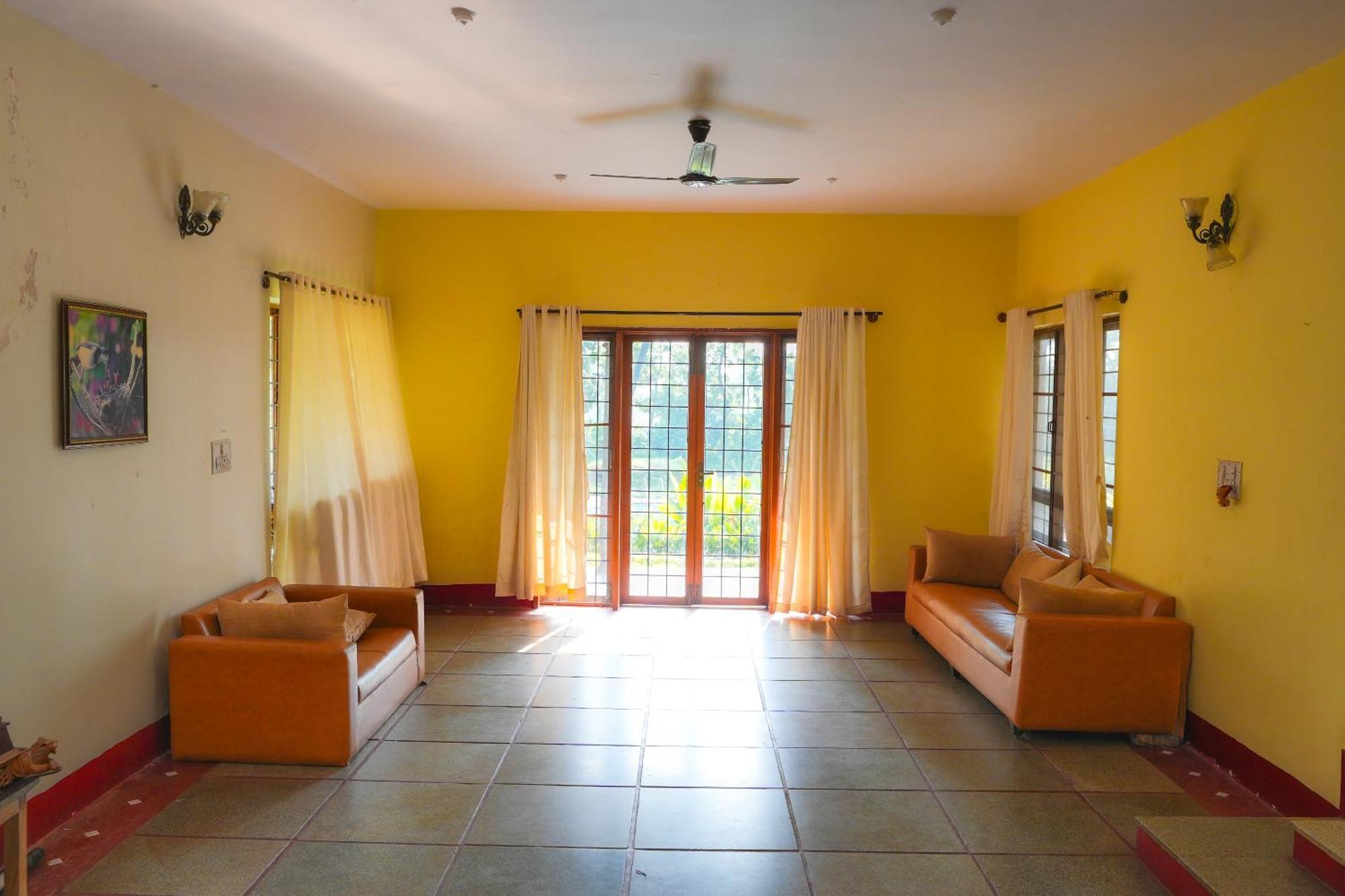 Bana The Wild Waters Hotel Muduvādi Екстериор снимка