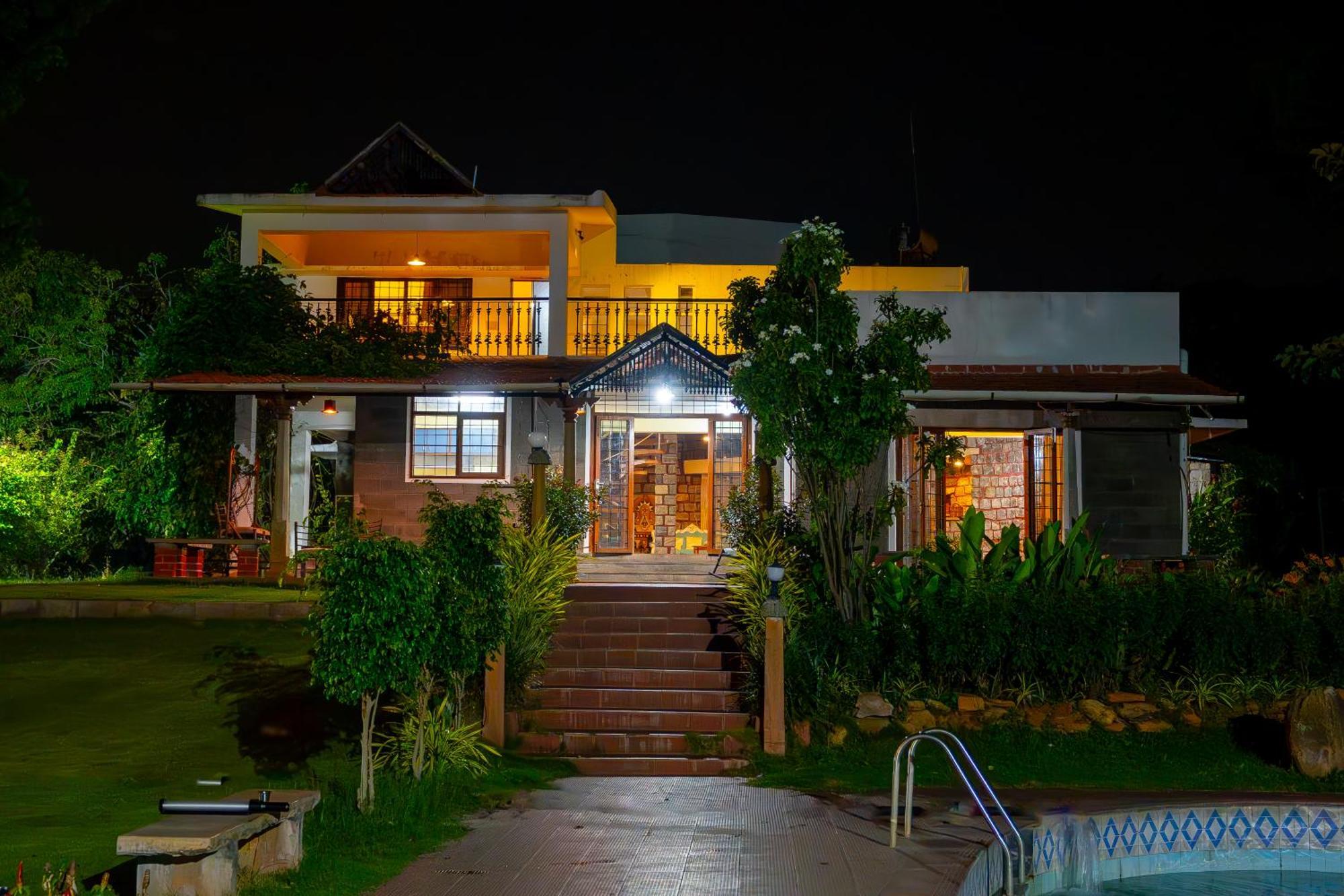 Bana The Wild Waters Hotel Muduvādi Екстериор снимка